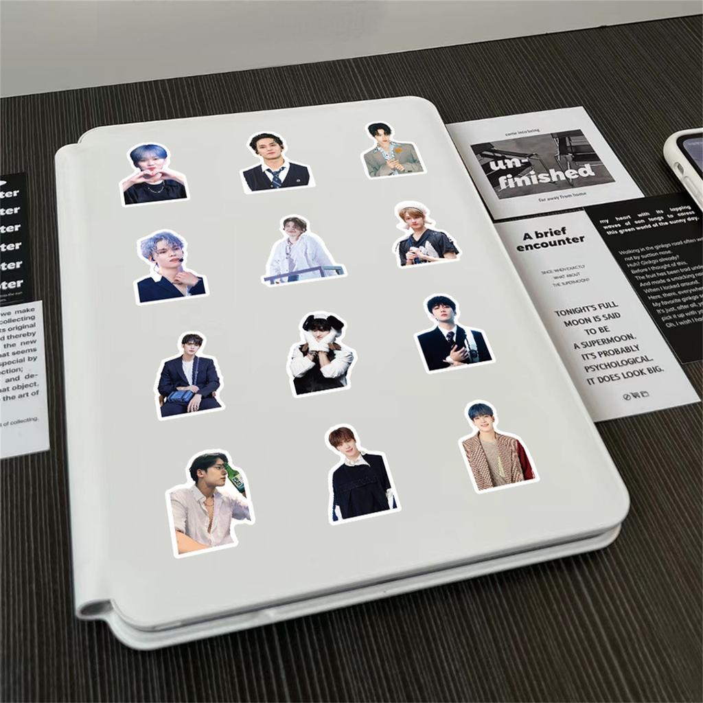 100 male group stickers, personalized decorations for foreign celebrities, account stickers, mobile skateboard stickers