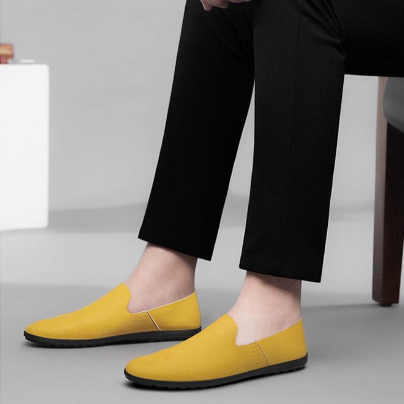 Fashion Men Leather Shoes Luxury Designer Loafers Fashion Business Casual Dress Shoes for Men Comfort Lazy Flats Soft Sole Driving Shoes