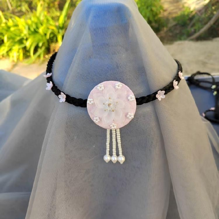 Handmade Hair Accessories Colorful Elegant Hairpin Traditional Headband Suitable for Youthful Performers At Any Occasion