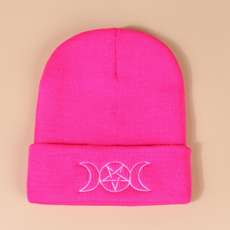 Style Versatile Hat Exquisite Embroidered Mens Womens Warm Knitted Hatscaps