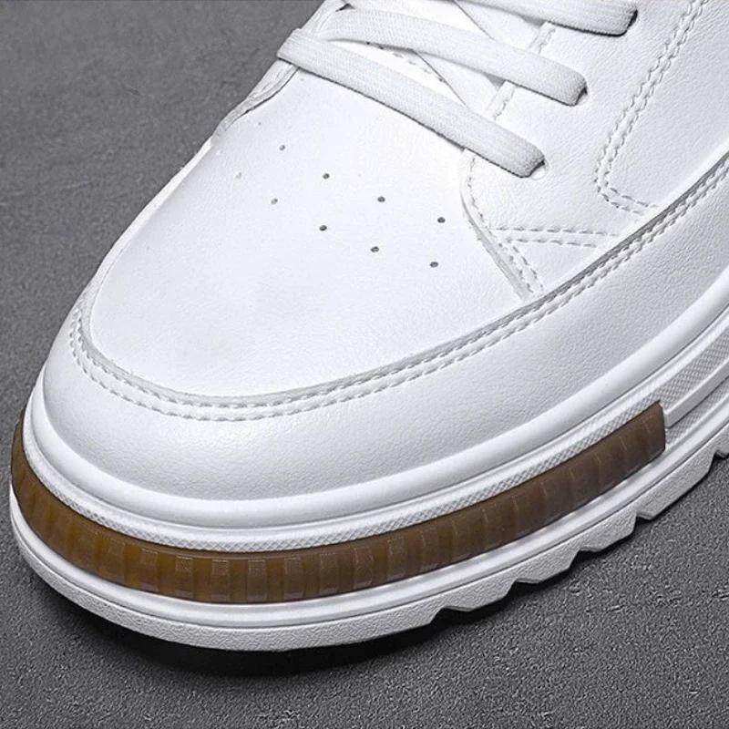 Fashion 2024 Men‘s Fashion Casual Shoes Outdoor New Men's White Anti Slip Sneakers Breathable Comfort Skateboard Shoes Zapatillas Hombre