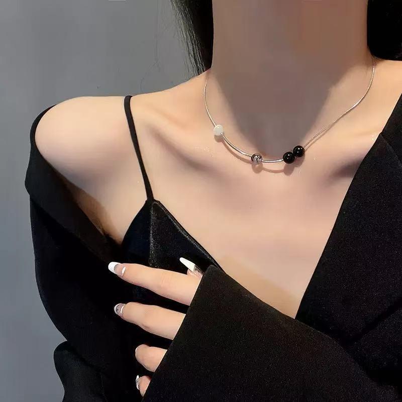 High Texture Necklace Female Gorgeous Exquisite Retro Pearl Neck Chain Temperament Choker Noble Collarbone Chain