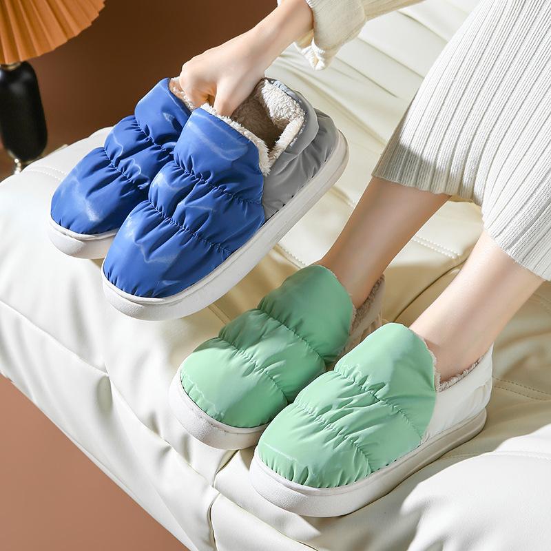 2025 home non-slip and warm indoor shoes postpartum soft-soled bread shoes cotton slippers thickened in autumn and winter