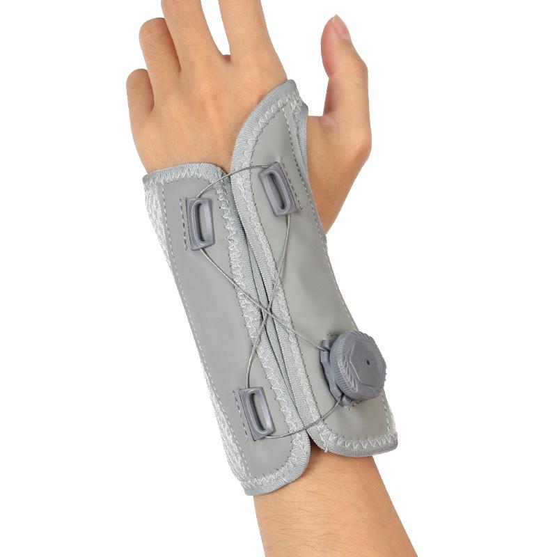 Adjustable Wrist Support with Aluminum Strip for Anti-Sprain and Rehabilitation Universal Size, Knob Adjustment (Right Hand)