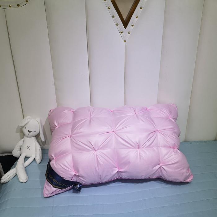 Neck Support Pillow with Non-Collapsing Core & Cover, 48x74cm, Ideal for Home, Hotel or Dorm Use