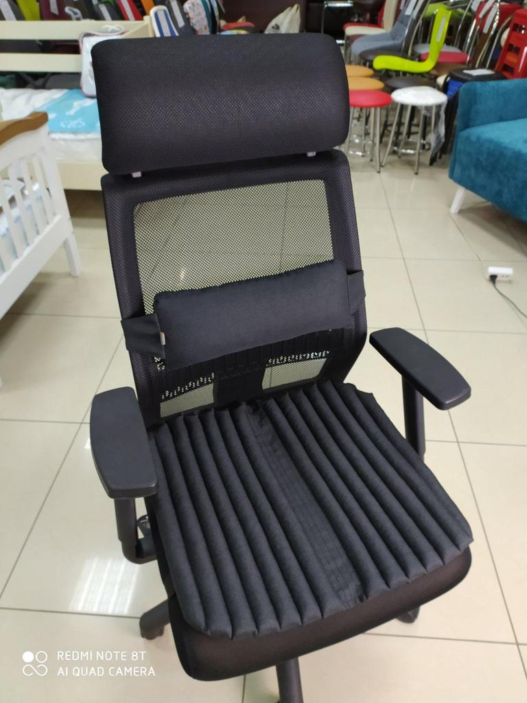 Pokrowce na krzesła wykonawcze Ekkoseat, wypełniacz z łuski gryki