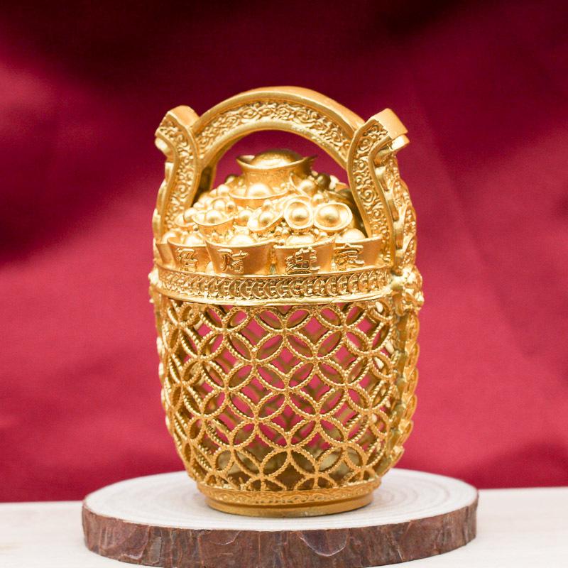 Elegant Hollowed Gold Ingot Ruyi Ornament - Perfect for Office Decor, Opening Ceremonies, Housewarming Gifts, and Collection Displays.