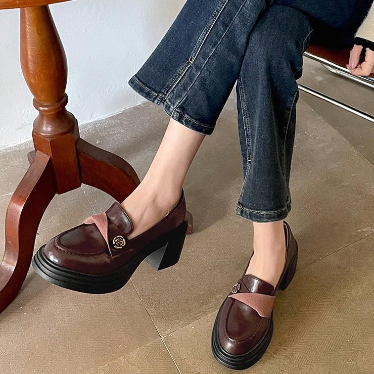 Retro British Style Versatile with Skirt Thick Heel Small Leather Shoes Women's 2025 New Autumn and Winter High Heel Loafers