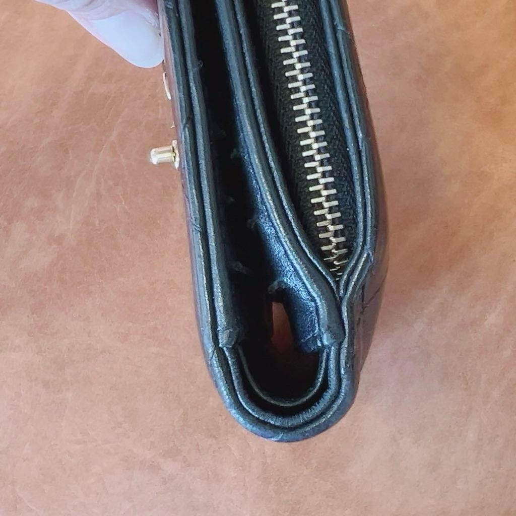 Used Chanel Shiny Lambskin Small Wallet
