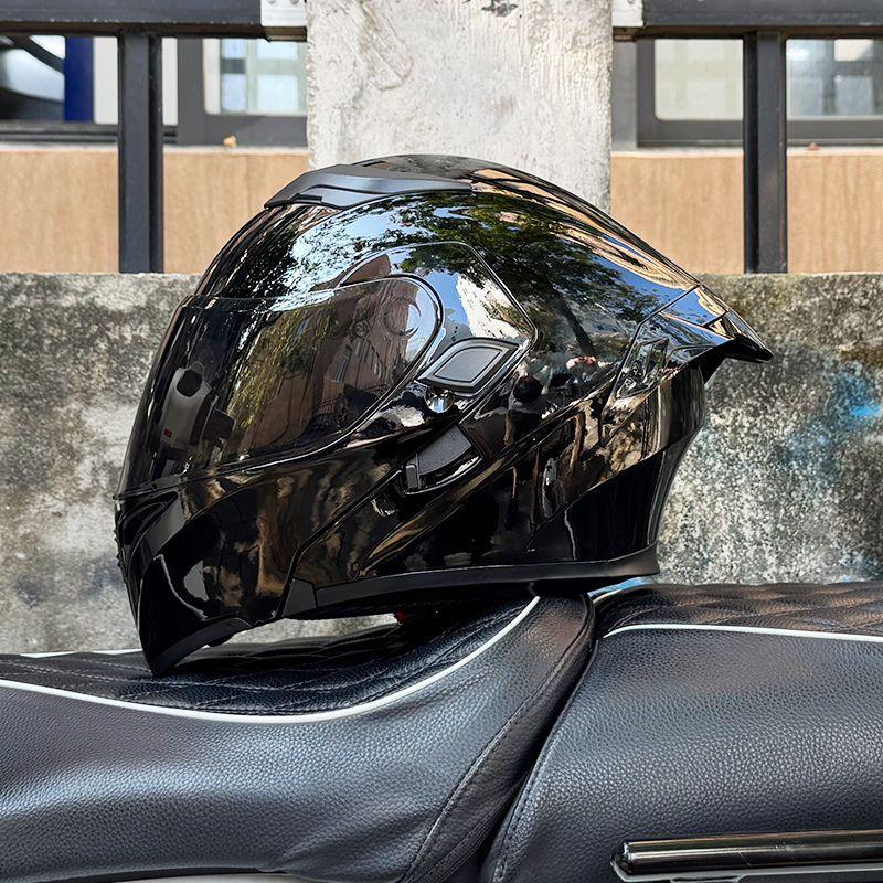 Motorcycle Helmets Men's and Women's Uncovered Helmets Winter Locomotive Helmets Four Seasons Bluetooth Riding