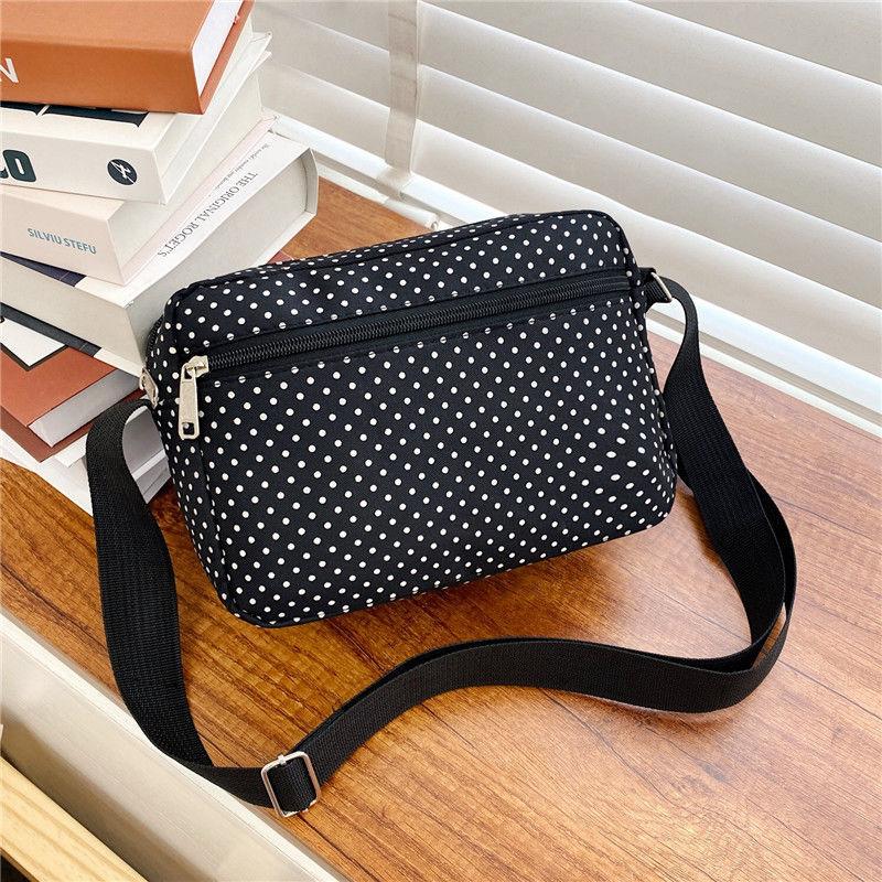 Women's Waterproof Cloth Bag Diagonal Cross Shoulder Bag Lightweight Casual Bag Middle-aged Mother's Shoulder Bag
