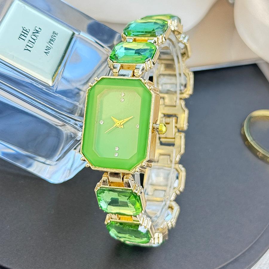 Piccolo Cubo di Zucchero, Grande Gemma, Colore Smeraldo, Orologio Bracciale di Moda di Nicchia di Alta Gamma Lusso Leggero, Orologio Quadrato da Donna