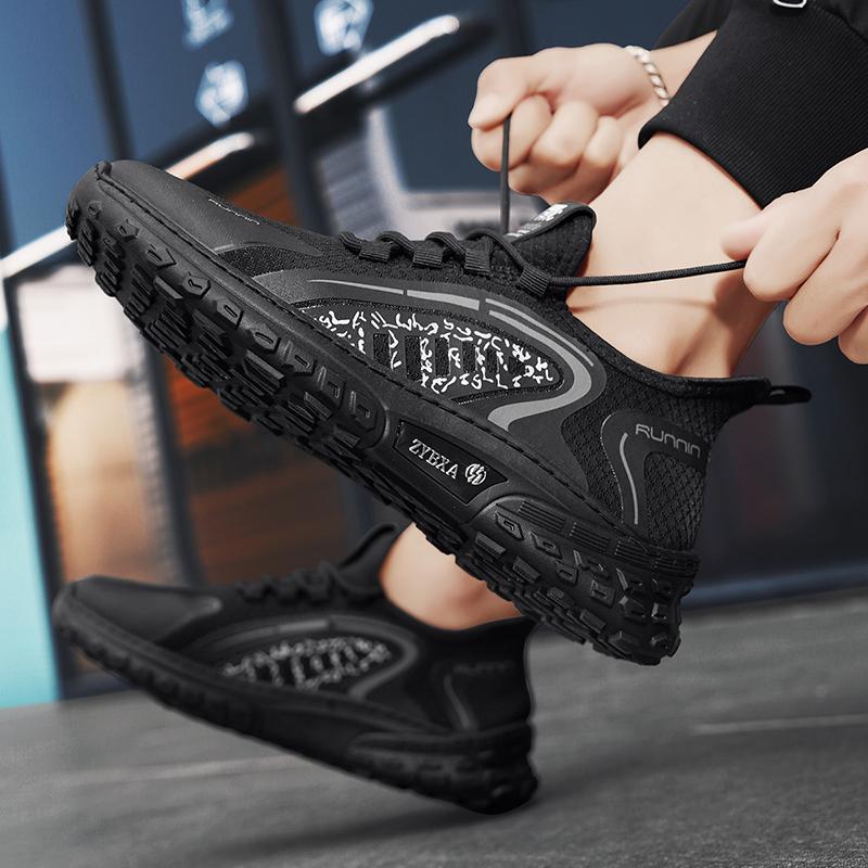 Fashion Mens Lightweight Mesh Breathable Casual Sports Shoes Summer Soft Sole Comfortable Anti Slip Outdoor Running Shoes Male Sneakers