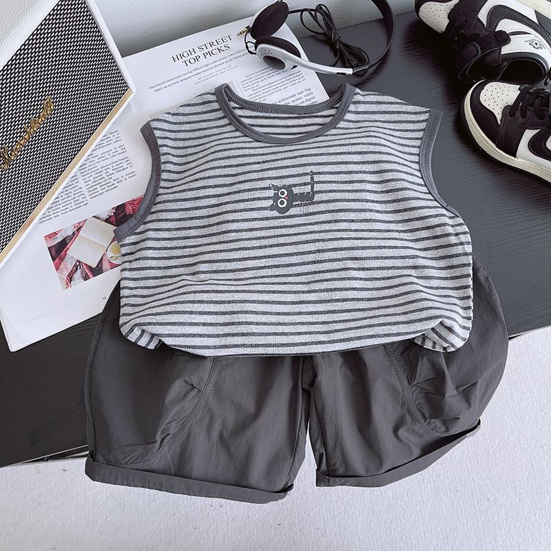 Boys' Sleeveless 2-Piece Set Gray Striped Printed Vest And Casual Shorts Comfortable Clothes for Children 0-5 Years Old
