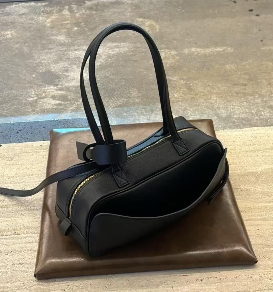 Head Layer Cowhide Bowling Armpit Bag Genuine Leather Shoulder Bag Toast Bag Pillow Bag Handbag Large Capacity Commuting Bag