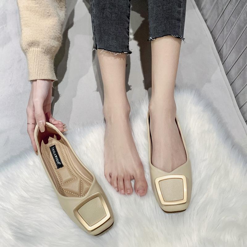 Flat-soled Single Shoes Women's 2025 New Autumn Shallow Soft-soled One-pedal Doudou Ladyshoes Large-size Women's Shoes 41-43 Summer