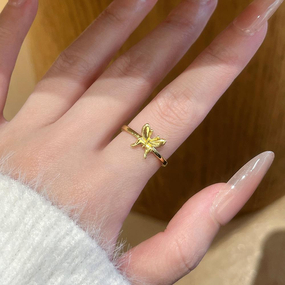 Elegant Light-Sensitive Butterfly Ring for Women - Adjustable, Simple, and Fashionable Accessory
