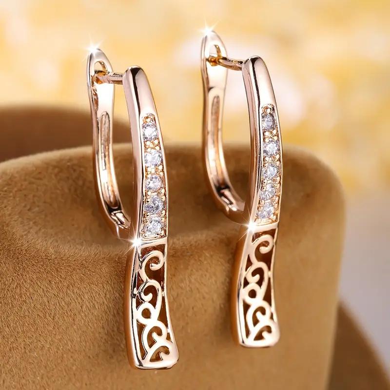 Huitan Unique Design Hoop Earrings Women Hollow Out Irregular Gold Color Earrings Wedding Engagement Party Luxury Trendy Jewelry