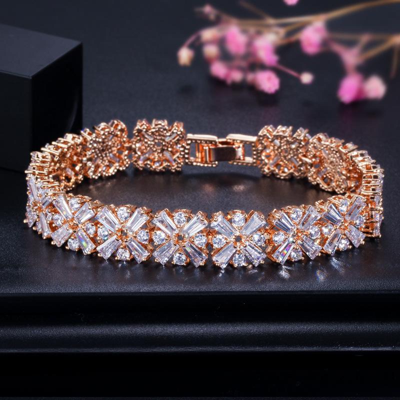 

High-End Zircon Bracelet Super Flash Jewelry, High-End Crystal Jewelry