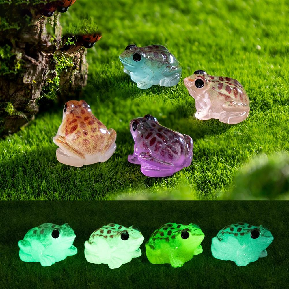 Set of 60 Glow in The Dark Mini Resin Frogs for Garden and Craft Decoration Luminous Additions for Outdoor Scenes