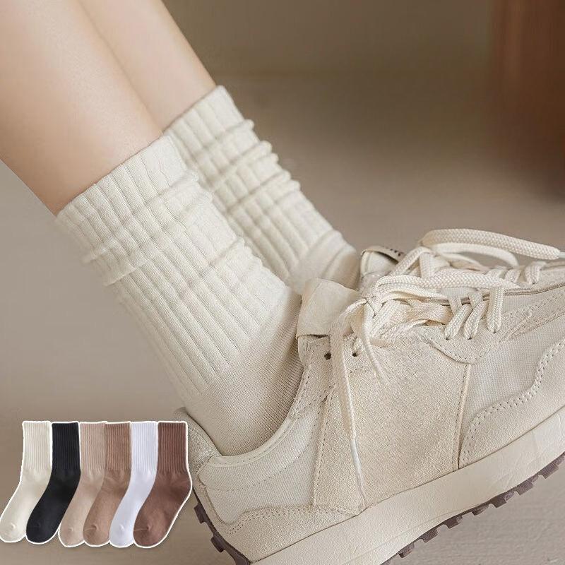 Female Autumn and Winter Trend Solid Color Stripe in The Tube Stack Socks