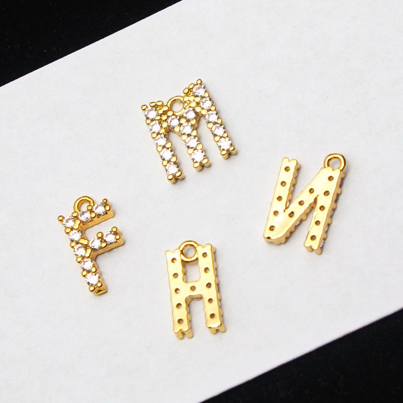 Copper-Plated Gold Micro-Inlaid Diamond English Letter Pendant: 26 Charm Options for Necklaces or Earrings
