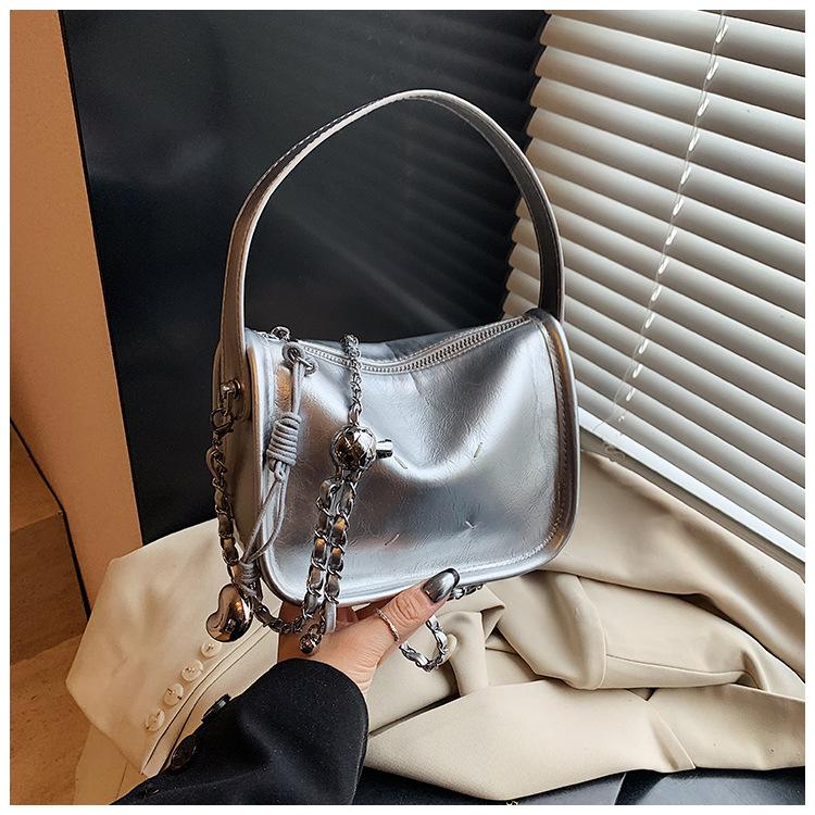 Popular silver chain bag small bag women's new fashion versatile messenger bag small square bag