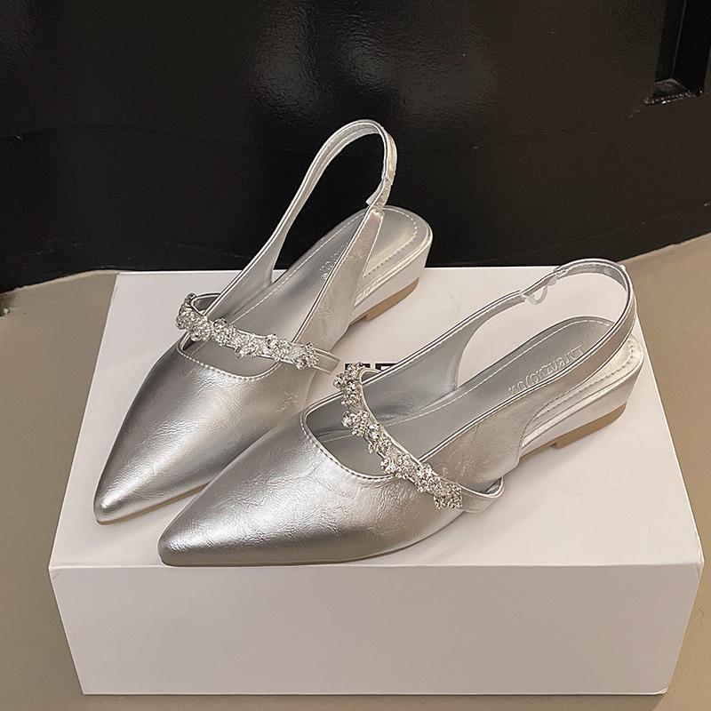 

Одно слово со стразами сандалии женские 2025 лето новые фея ветер сумка голова половина тапочки плоская обувь острый носок одинарная обувь женская верхняя одежда 35/225 серебряный