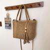 Seaside Vacation Beach Woven Bag Spring New Handheld Straw Bag Commuter Shoulder Messenger Bag Woven Straw Tote Bag for Women