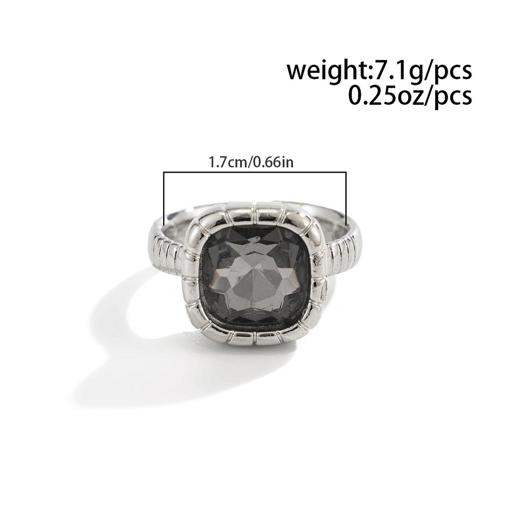Minimalist Acrylic Rhinestone Open Ring for Women Fashion Heart Square Gray Crystal Adjustable Knuckle Ring Party Jewelry Gifts