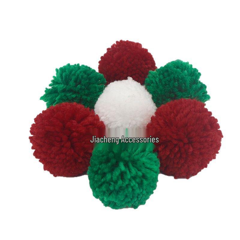Multi-Color Yarn Pompom - Christmas Clothing & Jewelry Accessories (3-6CM)