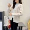 Women's V-Neck Plaid Knit Cardigan, Single-Breasted, Loose Fit, Petite Size, Gentle Style, Suitable for Spring/Autumn