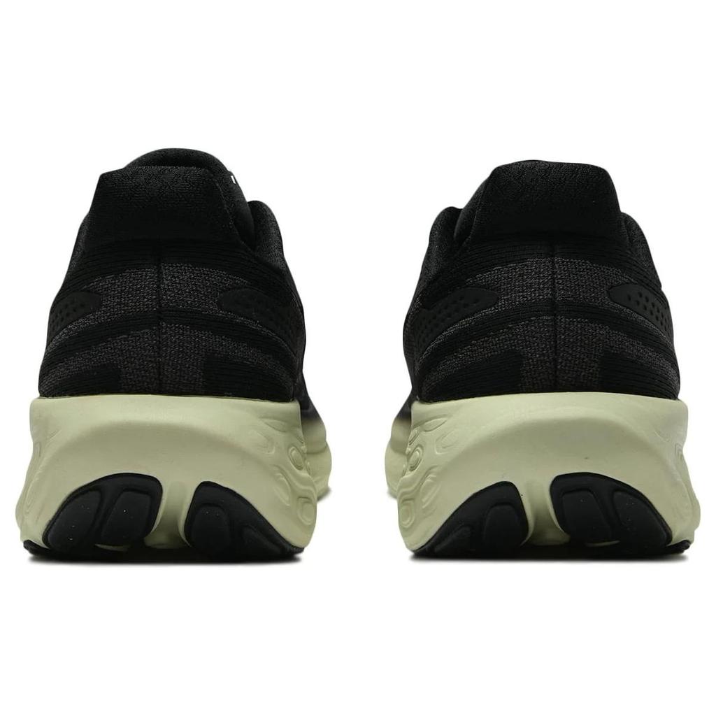 New Balance Fresh Foam 'Black'