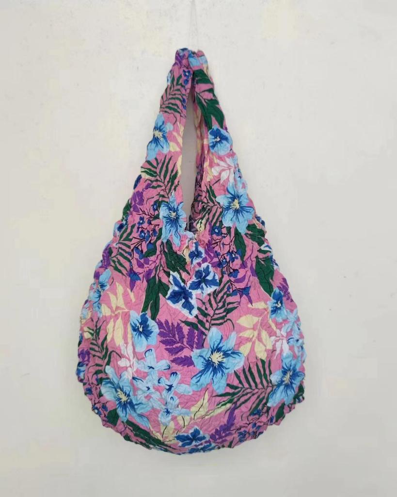 Miura Telescopic Pleated Handheld Bag - Hedgehog Design