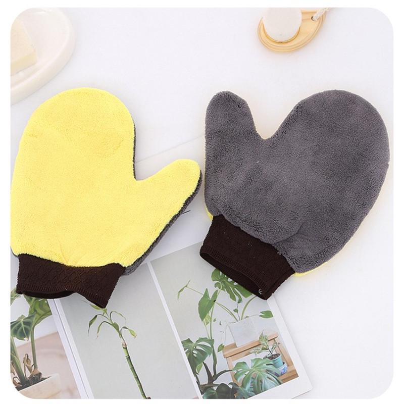 Thumb-Type Coral Fleece Car Wash Gloves, Double-Sided, Scratch-Resistant, Thickened Bear Paw Design for Multifunctional Use