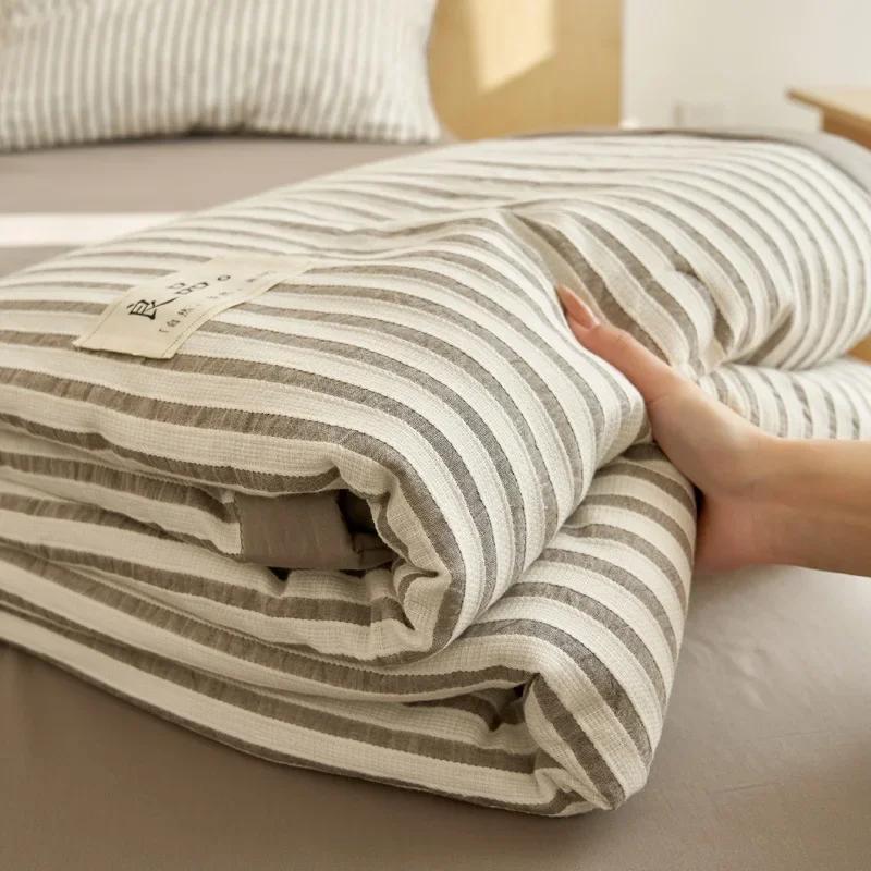 New High-End Jacquard Summer Quilt 100% Cotton Fabric Soya Fibre Filling Thin Comforter Soft Skin Fiendly Summer Blanket