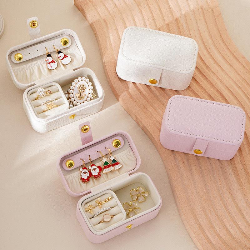 Premium Leather Travel Jewelry Box: Portable Anti-Oxidation Storage for Rings & Earrings