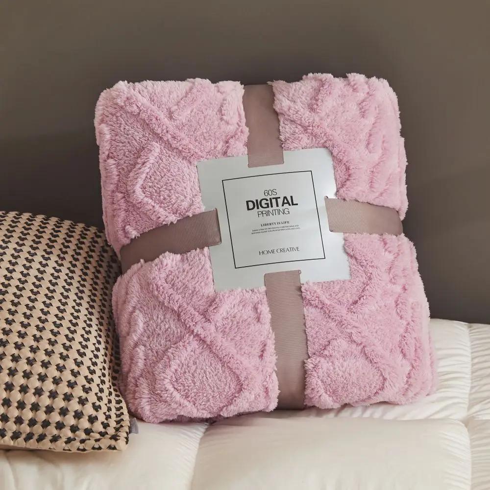 Coral Fleece Velvet Blanket Solid Double Sided Jacquard Geometric Pattern Thickened Blanket Bedspread Plaid Blankets