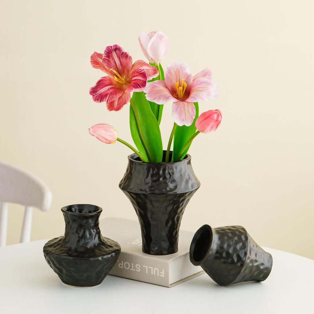 Modern Minimalist Ceramic Vase for Floral Arrangements - Chinese Style Decor for Dining Table & Living Room