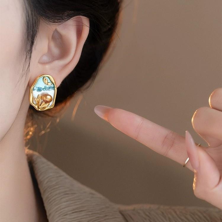Summer Dripping Oil Lavender Green Freshwater Stud Earrings Leaf Earrings Hong Kong Style Retro Temperament Earrings