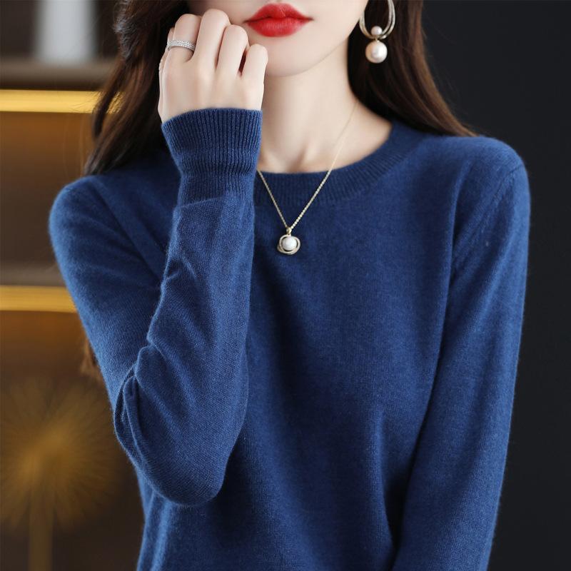 GMXIA Autumn Winter Loose Foreign Air Soft Waxy Chunky Crew Neck Pullover with A Sweater On The Outside