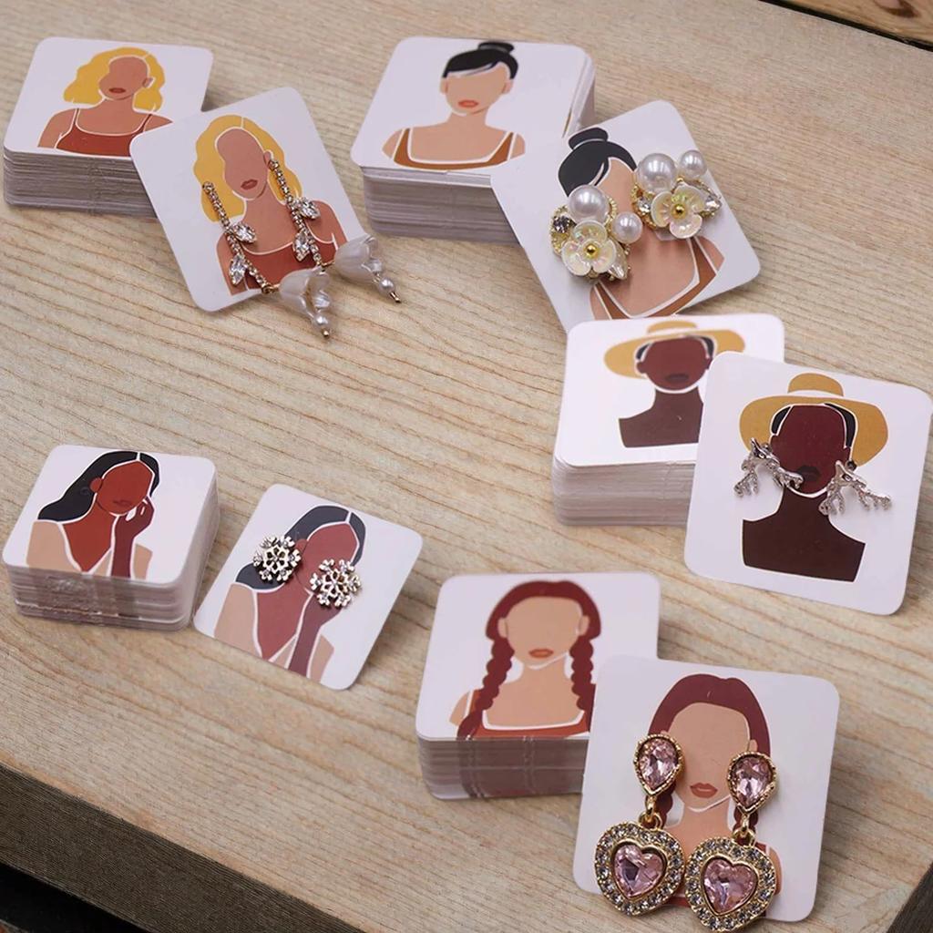 Ohrringkarten zur Präsentation 100 Stück Kraftpapier Ohrring-Displaykarten Ohrstecker Zubehör Schmuckhalter