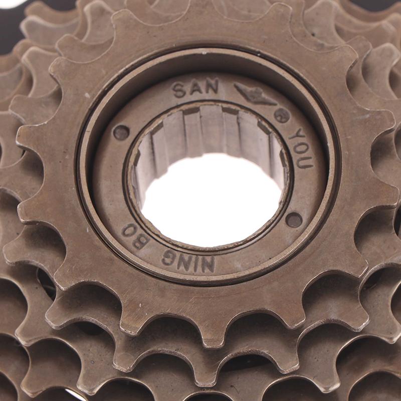 1Pc Bici da strada 7 velocità Ruota libera 13/14-28T Vite su ruota libera Cassetta per bicicletta per posizione Parti per bicicletta