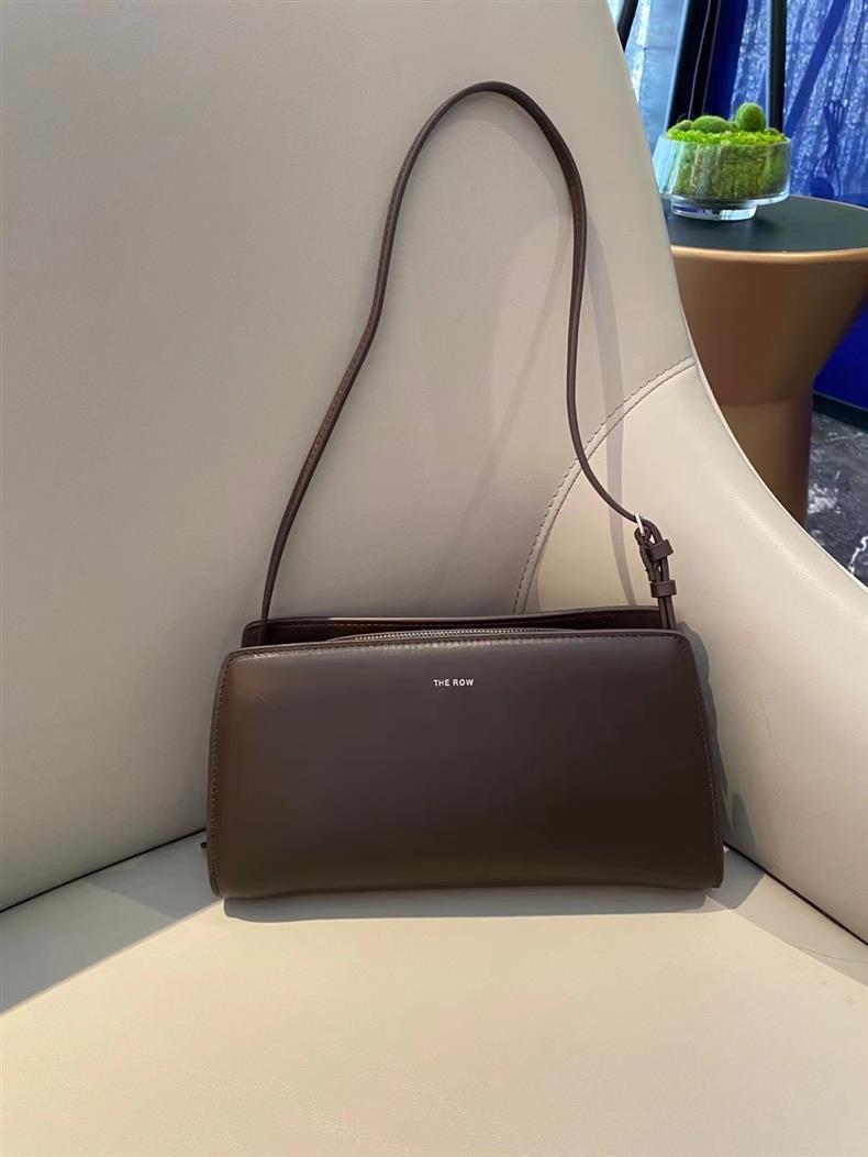 

Нишевая французская ретро-сумка-багет подмышку, высококлассное ощущение, простая наплечная сумка-мессенджер, маленькая квадратная сумка тофу , женская темно-коричневого