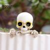 Cool Plant Decorations Skeleton Flower Pot Hugger Resin Skull Planter Statue with Eyes Mini Funny Garden Statues Flowerpot Ornament for Halloween