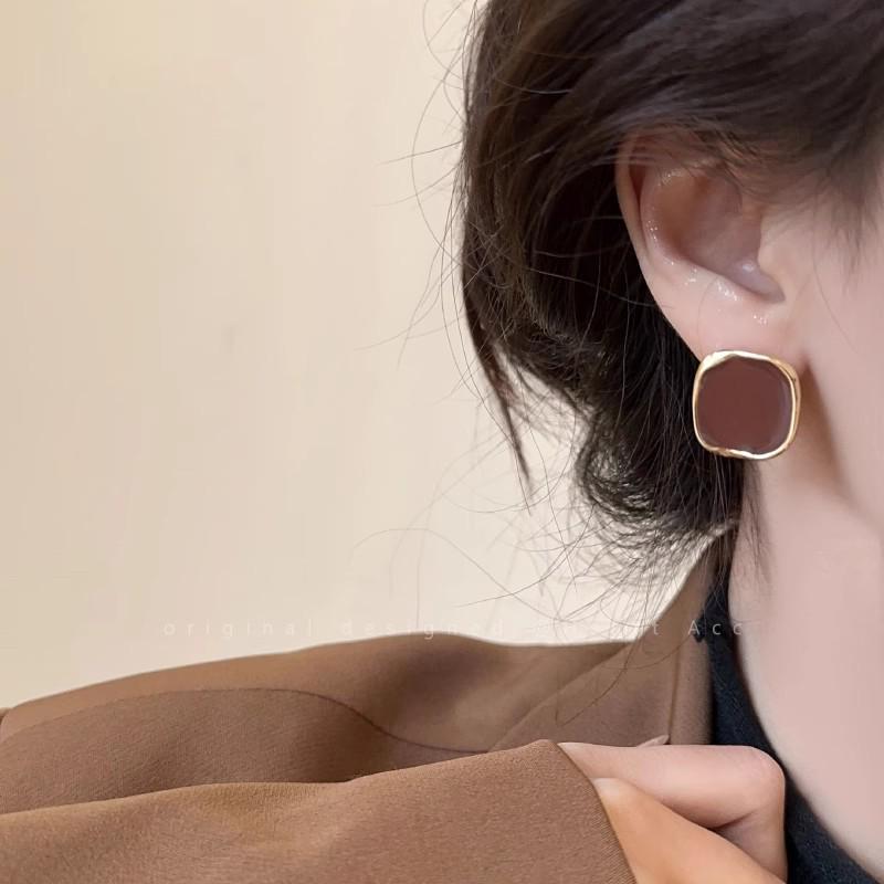 Spicy Girl Vibe: 2025 Sweet & Cool Niche Tassel Earrings - Chic & Slimming Long Design