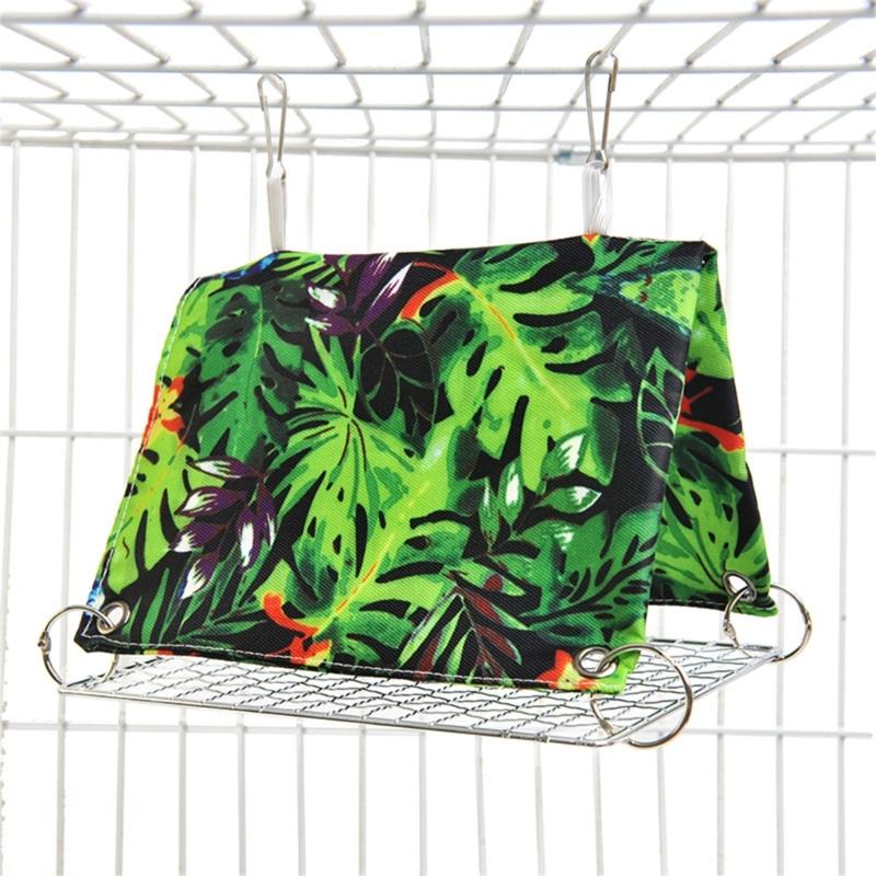 Durability Bird Hanging Huts Comfortable Birdhouses Summer Sleeps Hide House for Parrots During Hot Weather
