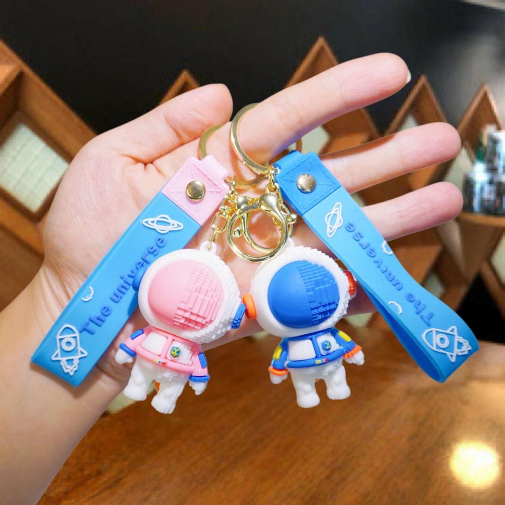 Astronaut Pendant Couple Keychain Bag Charm for Valentine's Day Gift