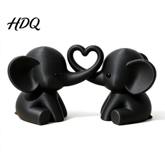 Heart Shaped Figurines Elephant Couple Ornaments Matte Resin Statue for Living Room Sweet Bedroom Decor Wedding Decor Romantic Desktop Sculpture