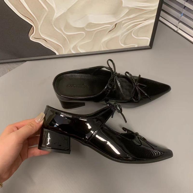 

Баотоу полушлепанцы женские летние новые сандалии женские толстый каблук полуподдержка одинарная обувь внутренняя увеличивающая рост заостренная обувь 33 чёрный